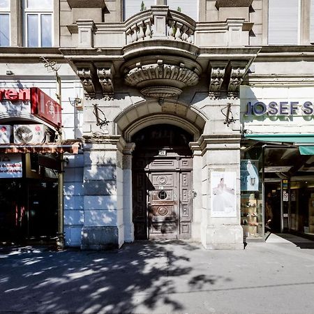 Elegant Studio In Central Budapest Exterior photo